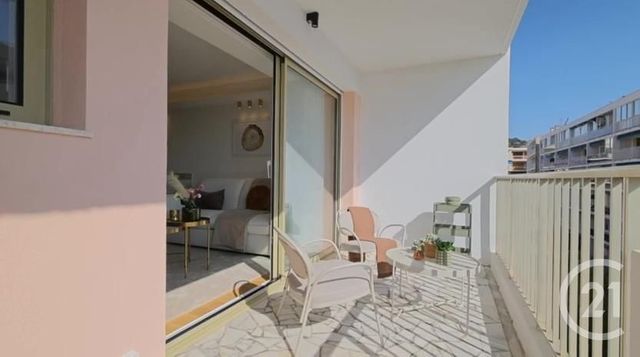 Appartement F1 à vendre - 1 pièce - 25.14 m2 - CANNES - 06 - PROVENCE-ALPES-COTE-D-AZUR - Century 21 Adhère Transactions