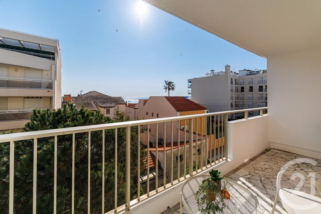 Appartement F1 à vendre - 1 pièce - 25.14 m2 - CANNES - 06 - PROVENCE-ALPES-COTE-D-AZUR - Century 21 Adhère Transactions