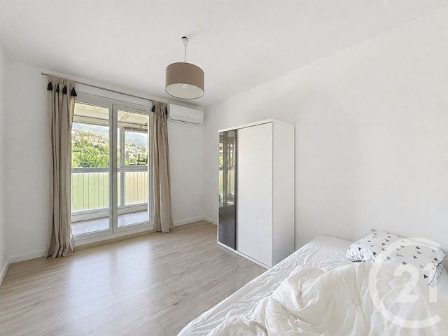 Appartement F4 à louer - 4 pièces - 119.67 m2 - GRASSE - 06 - PROVENCE-ALPES-COTE-D-AZUR - Century 21 Adhère Transactions