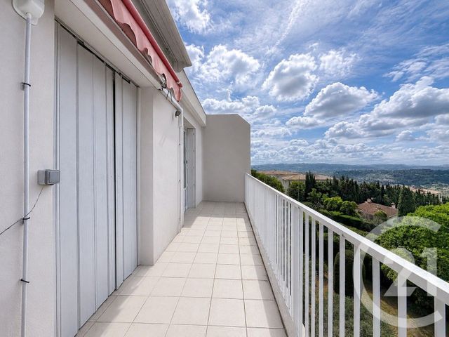 Appartement F4 à louer - 4 pièces - 119.67 m2 - GRASSE - 06 - PROVENCE-ALPES-COTE-D-AZUR - Century 21 Adhère Transactions