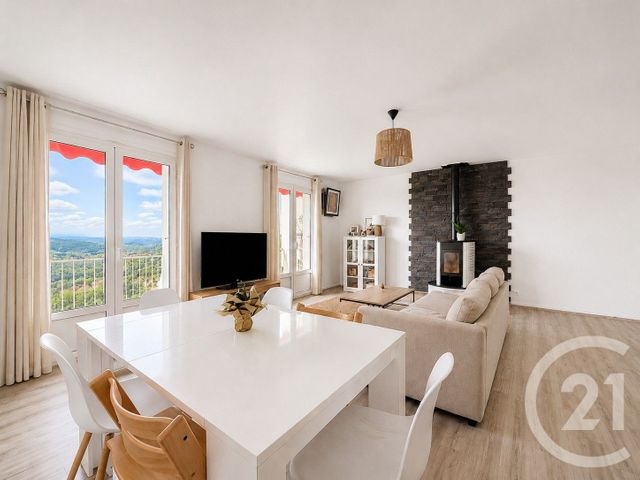 Appartement F4 à louer - 4 pièces - 119.67 m2 - GRASSE - 06 - PROVENCE-ALPES-COTE-D-AZUR - Century 21 Adhère Transactions