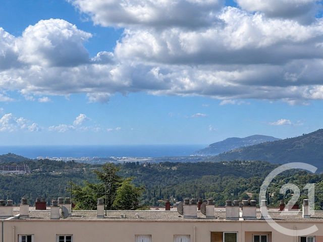 Appartement F4 à louer - 4 pièces - 119.67 m2 - GRASSE - 06 - PROVENCE-ALPES-COTE-D-AZUR - Century 21 Adhère Transactions