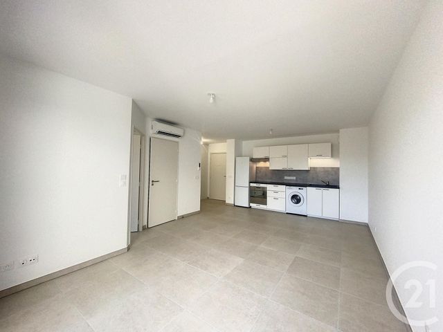 Appartement F2 à louer - 2 pièces - 46.0 m2 - ANTIBES - 06 - PROVENCE-ALPES-COTE-D-AZUR - Century 21 Adhère Transactions