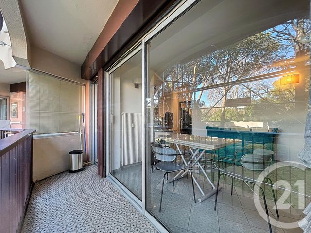Appartement F1 à louer - 1 pièce - 30.42 m2 - MANDELIEU LA NAPOULE - 06 - PROVENCE-ALPES-COTE-D-AZUR - Century 21 Adhère Transactions
