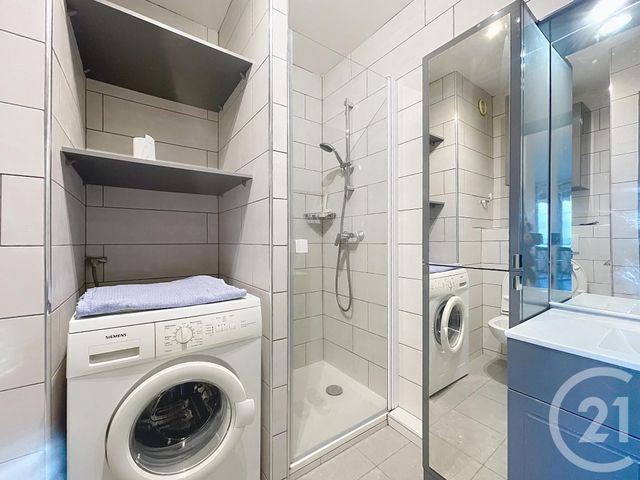 Appartement F1 à louer - 1 pièce - 30.42 m2 - MANDELIEU LA NAPOULE - 06 - PROVENCE-ALPES-COTE-D-AZUR - Century 21 Adhère Transactions