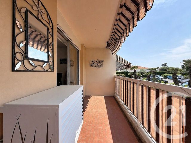 Appartement F1 à louer - 1 pièce - 25.08 m2 - NICE - 06 - PROVENCE-ALPES-COTE-D-AZUR - Century 21 Adhère Transactions