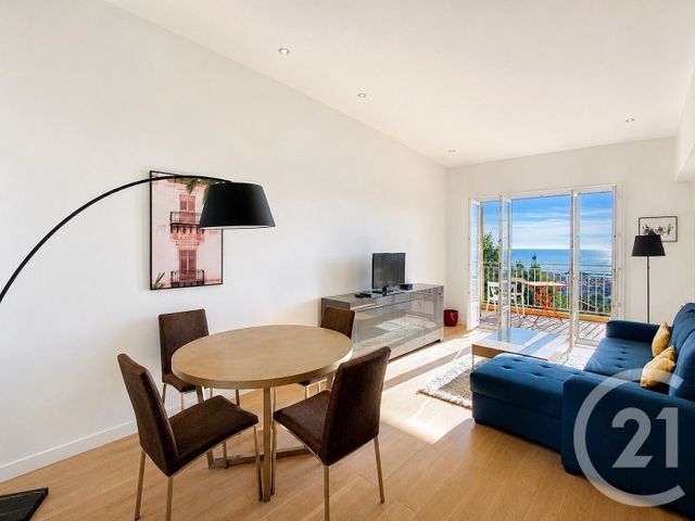 Appartement F3 à louer - 3 pièces - 82.0 m2 - LE GOLFE JUAN - 06 - PROVENCE-ALPES-COTE-D-AZUR - Century 21 Adhère Transactions