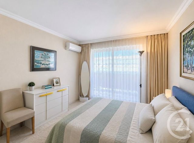 Appartement F3 à vendre - 3 pièces - 70.0 m2 - CANNES - 06 - PROVENCE-ALPES-COTE-D-AZUR - Century 21 Adhère Transactions