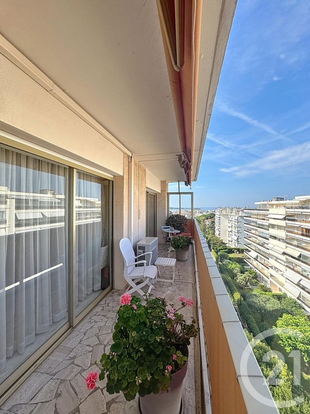 Appartement F3 à vendre - 3 pièces - 70.0 m2 - CANNES - 06 - PROVENCE-ALPES-COTE-D-AZUR - Century 21 Adhère Transactions