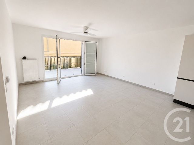 Appartement F3 à louer - 3 pièces - 64.33 m2 - ROQUEFORT LES PINS - 06 - PROVENCE-ALPES-COTE-D-AZUR - Century 21 Adhère Transactions