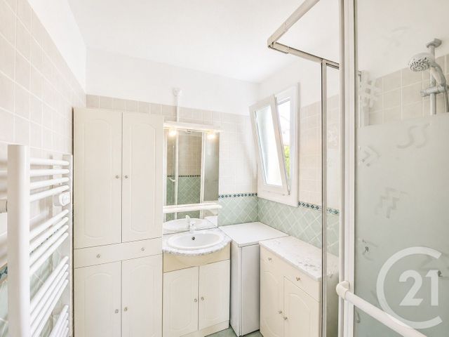 Appartement F3 à louer - 3 pièces - 57.08 m2 - VALBONNE - 06 - PROVENCE-ALPES-COTE-D-AZUR - Century 21 Adhère Transactions