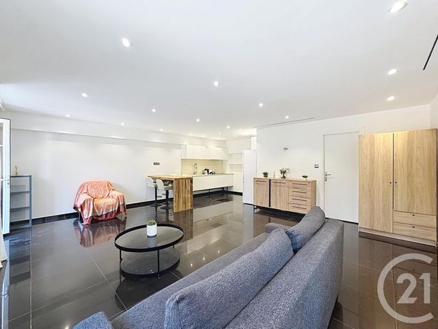 Appartement F2 à vendre - 2 pièces - 60.0 m2 - CANNES - 06 - PROVENCE-ALPES-COTE-D-AZUR - Century 21 Adhère Transactions
