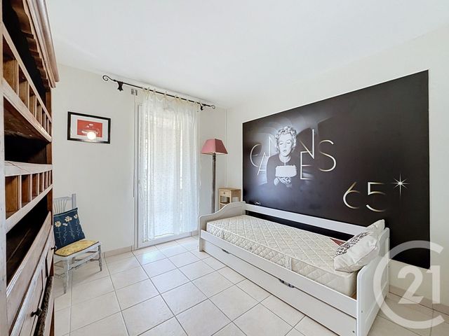 Appartement F3 à louer - 3 pièces - 58.92 m2 - CANNES - 06 - PROVENCE-ALPES-COTE-D-AZUR - Century 21 Adhère Transactions