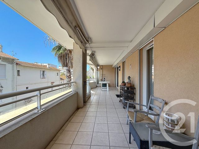 Appartement F3 à louer - 3 pièces - 58.92 m2 - CANNES - 06 - PROVENCE-ALPES-COTE-D-AZUR - Century 21 Adhère Transactions