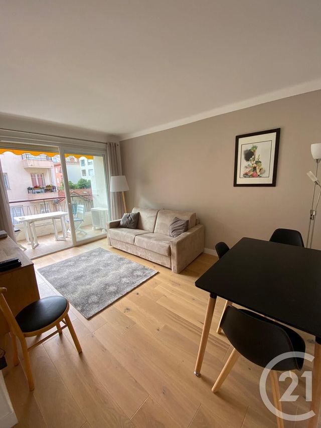 Appartement F3 à louer - 3 pièces - 55.49 m2 - CANNES - 06 - PROVENCE-ALPES-COTE-D-AZUR - Century 21 Adhère Transactions