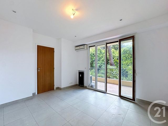 Appartement F3 à vendre - 3 pièces - 69.0 m2 - CANNES - 06 - PROVENCE-ALPES-COTE-D-AZUR - Century 21 Adhère Transactions