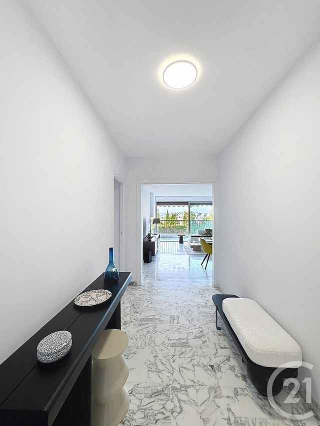 Appartement F2 à vendre - 2 pièces - 68.54 m2 - CANNES - 06 - PROVENCE-ALPES-COTE-D-AZUR - Century 21 Adhère Transactions