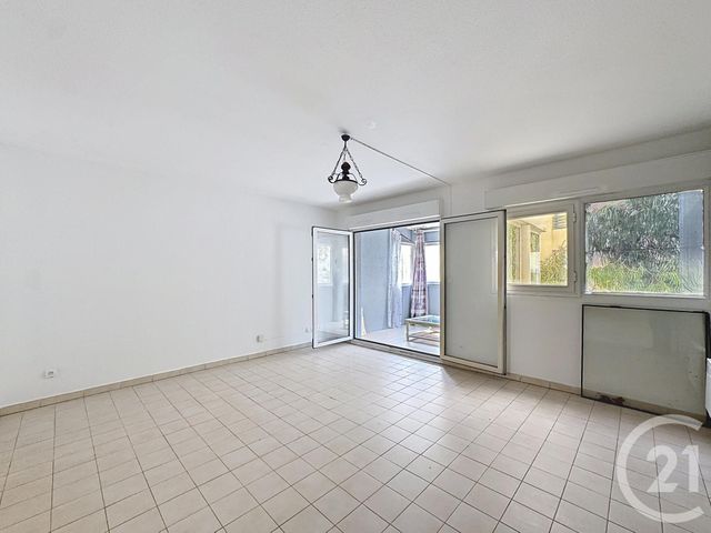 Appartement F1 à vendre - 1 pièce - 34.33 m2 - CANNES - 06 - PROVENCE-ALPES-COTE-D-AZUR - Century 21 Adhère Transactions