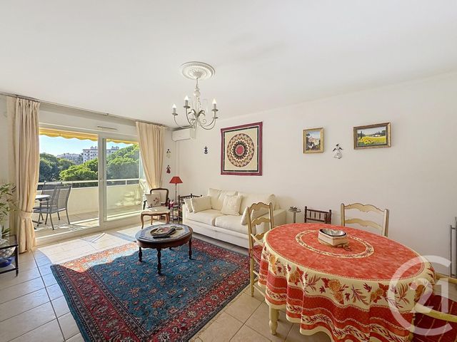 Appartement F2 à vendre - 2 pièces - 50.0 m2 - CANNES - 06 - PROVENCE-ALPES-COTE-D-AZUR - Century 21 Adhère Transactions