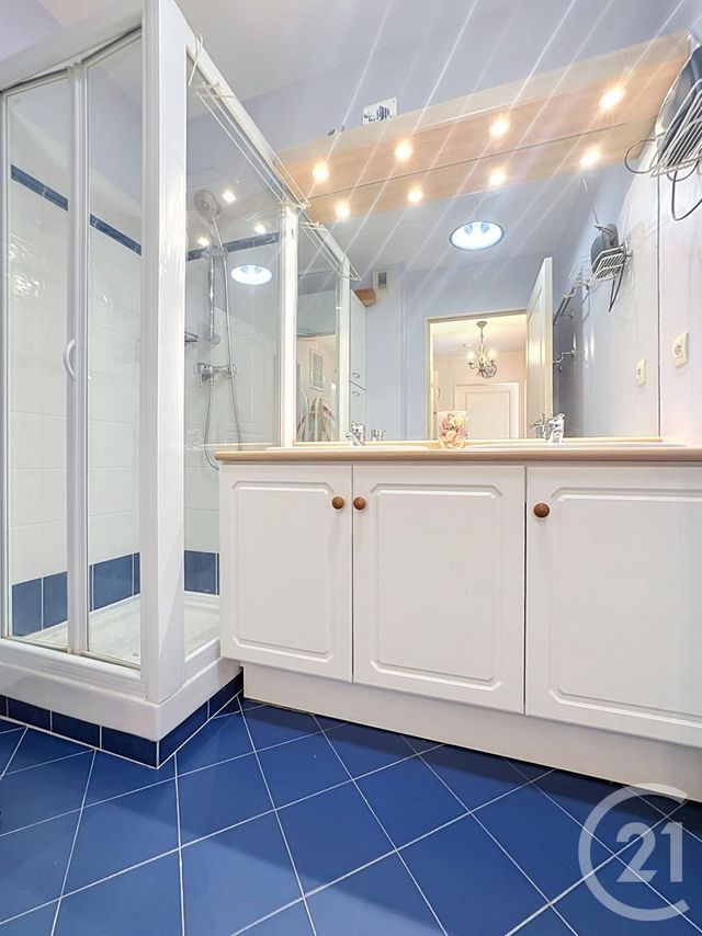 Appartement F2 à vendre - 2 pièces - 50.0 m2 - CANNES - 06 - PROVENCE-ALPES-COTE-D-AZUR - Century 21 Adhère Transactions