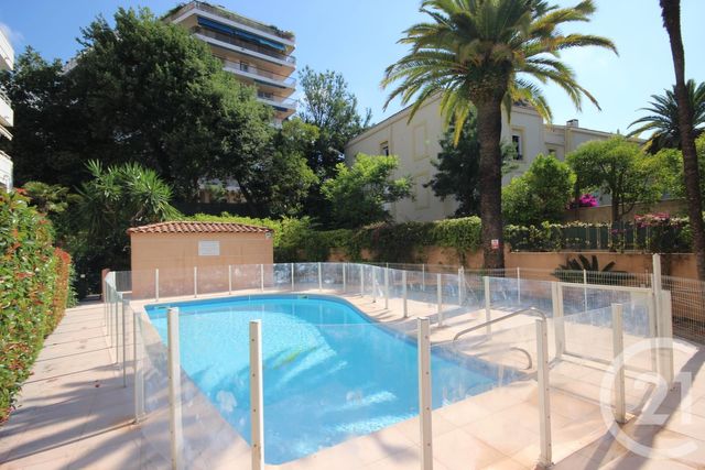Appartement F2 à vendre - 2 pièces - 50.0 m2 - CANNES - 06 - PROVENCE-ALPES-COTE-D-AZUR - Century 21 Adhère Transactions