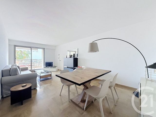 Appartement F3 à louer - 3 pièces - 78.33 m2 - NICE - 06 - PROVENCE-ALPES-COTE-D-AZUR - Century 21 Adhère Transactions