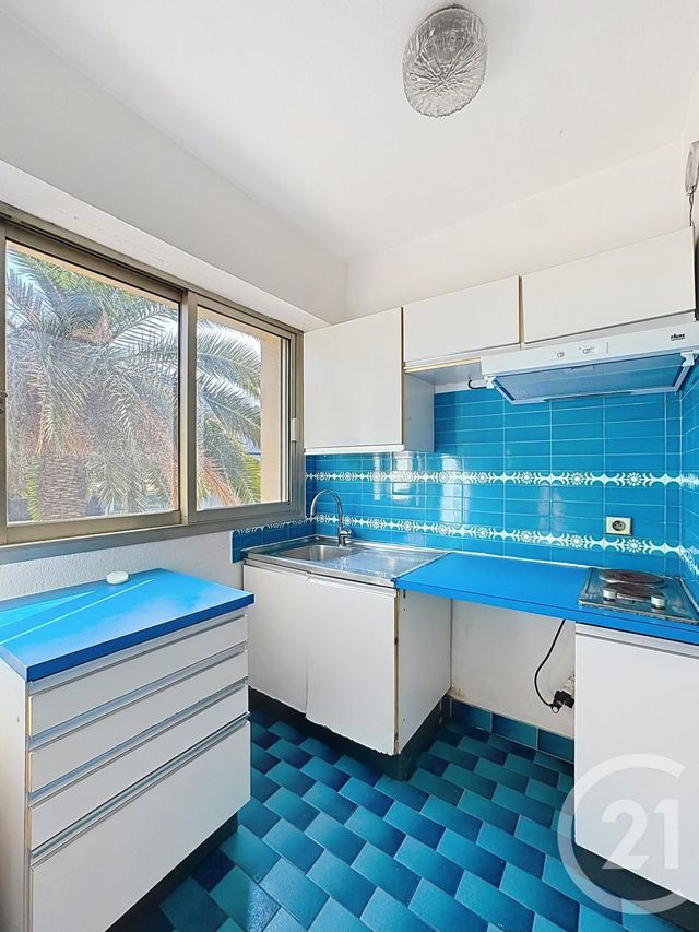 Appartement F1 à vendre - 1 pièce - 30.0 m2 - CANNES - 06 - PROVENCE-ALPES-COTE-D-AZUR - Century 21 Adhère Transactions