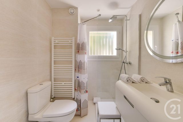 Appartement à vendre - 2 pièces - 36.0 m2 - CANNES - 06 - PROVENCE-ALPES-COTE-D-AZUR - Century 21 Adhère Transactions
