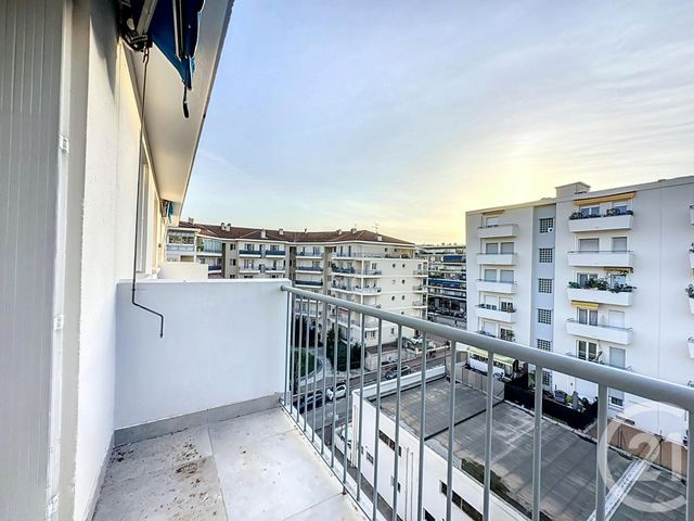 Appartement F3 à louer - 3 pièces - 53.13 m2 - LE CANNET - 06 - PROVENCE-ALPES-COTE-D-AZUR - Century 21 Adhère Transactions
