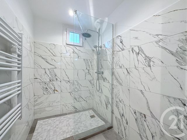 Appartement F3 à louer - 3 pièces - 53.13 m2 - LE CANNET - 06 - PROVENCE-ALPES-COTE-D-AZUR - Century 21 Adhère Transactions