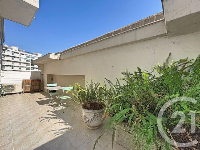 Appartement F2 à vendre - 2 pièces - 92.0 m2 - CANNES - 06 - PROVENCE-ALPES-COTE-D-AZUR - Century 21 Adhère Transactions