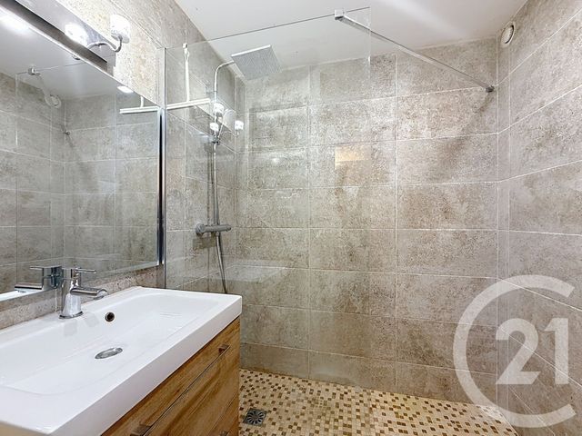 Appartement F2 à louer - 2 pièces - 45.97 m2 - MOUGINS - 06 - PROVENCE-ALPES-COTE-D-AZUR - Century 21 Adhère Transactions