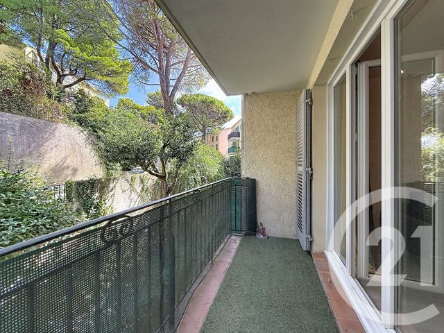 Appartement F2 à louer - 2 pièces - 45.97 m2 - MOUGINS - 06 - PROVENCE-ALPES-COTE-D-AZUR - Century 21 Adhère Transactions