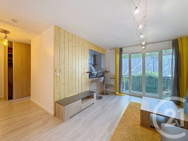 Appartement F2 à louer MOUGINS