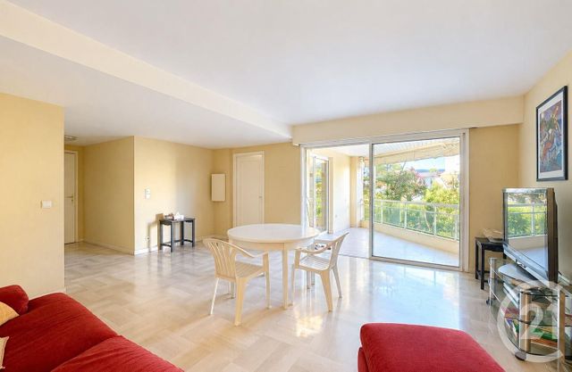Appartement F3 à vendre - 3 pièces - 71.0 m2 - CANNES - 06 - PROVENCE-ALPES-COTE-D-AZUR - Century 21 Adhère Transactions