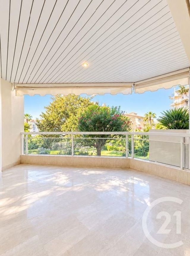 Appartement F3 à vendre - 3 pièces - 71.0 m2 - CANNES - 06 - PROVENCE-ALPES-COTE-D-AZUR - Century 21 Adhère Transactions