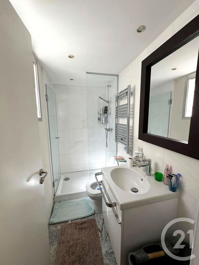 Appartement F3 à vendre - 3 pièces - 66.0 m2 - CANNES - 06 - PROVENCE-ALPES-COTE-D-AZUR - Century 21 Adhère Transactions