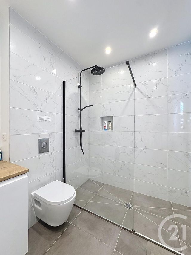 Appartement F2 à vendre - 2 pièces - 49.0 m2 - CANNES - 06 - PROVENCE-ALPES-COTE-D-AZUR - Century 21 Adhère Transactions