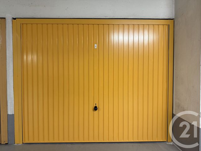 parking à louer - 10.0 m2 - CANNES - 06 - PROVENCE-ALPES-COTE-D-AZUR - Century 21 Adhère Transactions