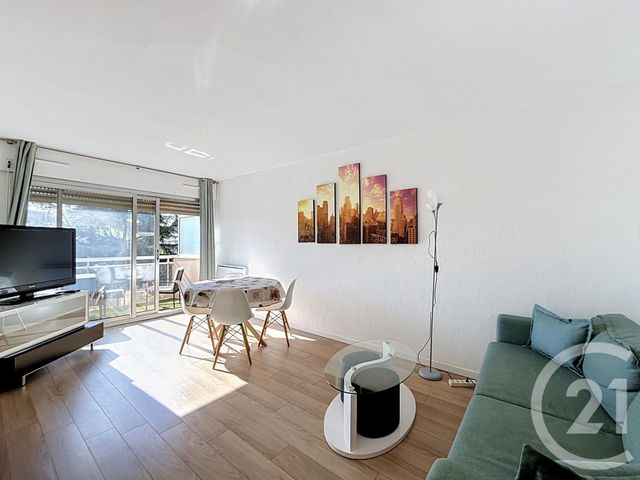 Appartement F2 à louer ANTIBES