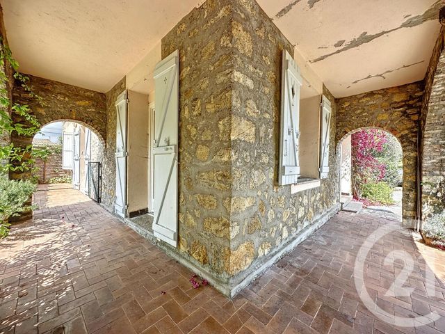 Appartement F1 à louer - 1 pièce - 56.55 m2 - MOUGINS - 06 - PROVENCE-ALPES-COTE-D-AZUR - Century 21 Adhère Transactions
