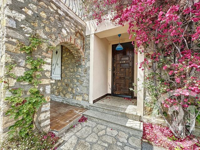 Appartement F1 à louer - 1 pièce - 56.55 m2 - MOUGINS - 06 - PROVENCE-ALPES-COTE-D-AZUR - Century 21 Adhère Transactions