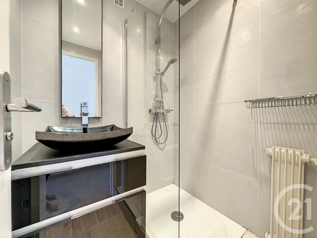 Appartement F3 à louer - 3 pièces - 83.93 m2 - CANNES - 06 - PROVENCE-ALPES-COTE-D-AZUR - Century 21 Adhère Transactions