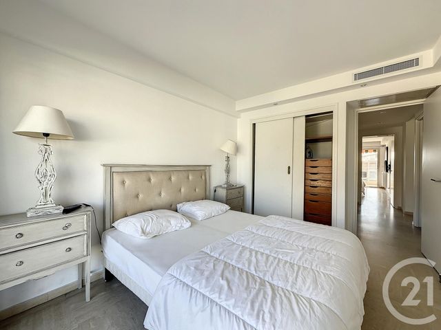 Appartement F3 à louer - 3 pièces - 83.93 m2 - CANNES - 06 - PROVENCE-ALPES-COTE-D-AZUR - Century 21 Adhère Transactions