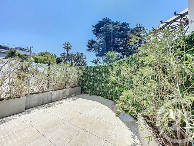 Appartement F2 à louer - 2 pièces - 42.0 m2 - CANNES - 06 - PROVENCE-ALPES-COTE-D-AZUR - Century 21 Adhère Transactions