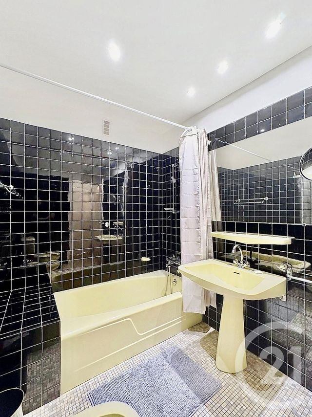 Appartement F3 à vendre - 3 pièces - 103.0 m2 - CANNES - 06 - PROVENCE-ALPES-COTE-D-AZUR - Century 21 Adhère Transactions