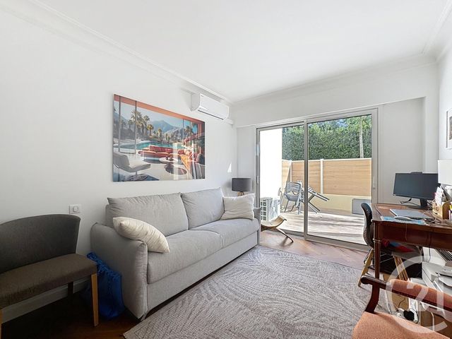 Appartement F3 à vendre - 3 pièces - 80.0 m2 - CANNES - 06 - PROVENCE-ALPES-COTE-D-AZUR - Century 21 Adhère Transactions