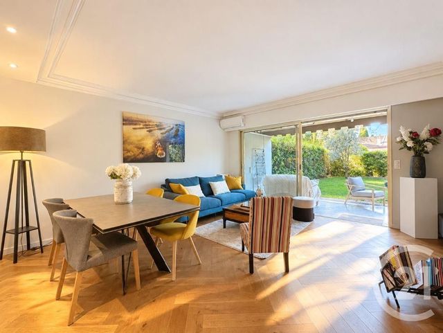 Appartement F3 à vendre - 3 pièces - 80.0 m2 - CANNES - 06 - PROVENCE-ALPES-COTE-D-AZUR - Century 21 Adhère Transactions
