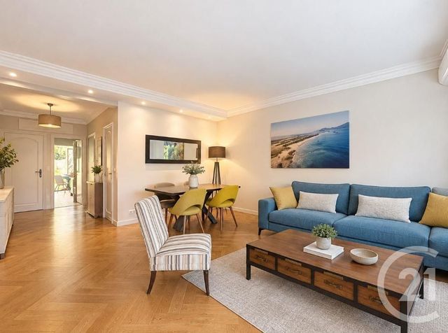 Appartement F3 à vendre - 3 pièces - 80.0 m2 - CANNES - 06 - PROVENCE-ALPES-COTE-D-AZUR - Century 21 Adhère Transactions