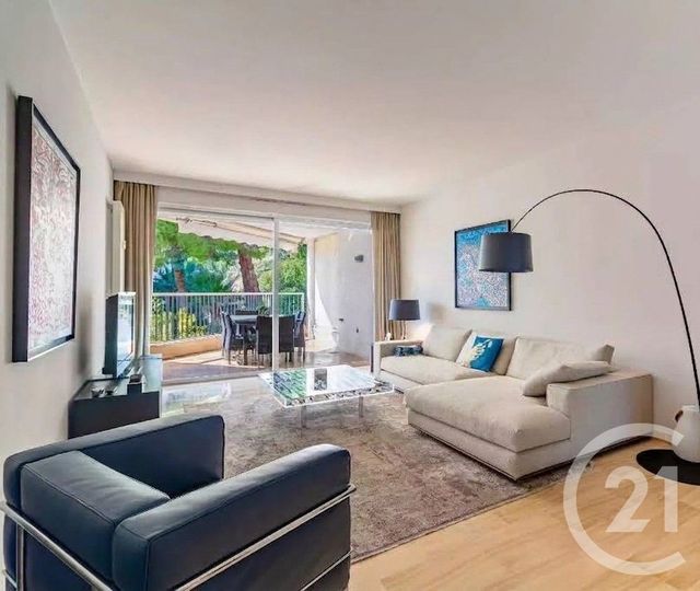 Appartement F3 à vendre - 3 pièces - 90.0 m2 - VALLAURIS - 06 - PROVENCE-ALPES-COTE-D-AZUR - Century 21 Adhère Transactions